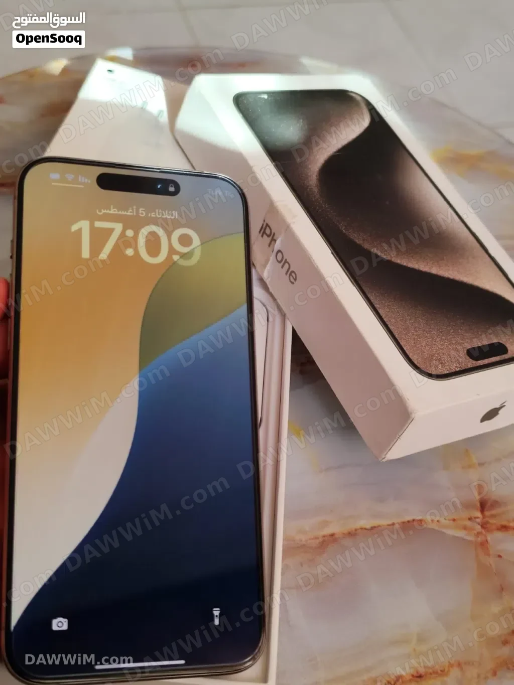آيفون 15 برو ماكس 256 جيجابايت - مستعمل بحالة ممتازة