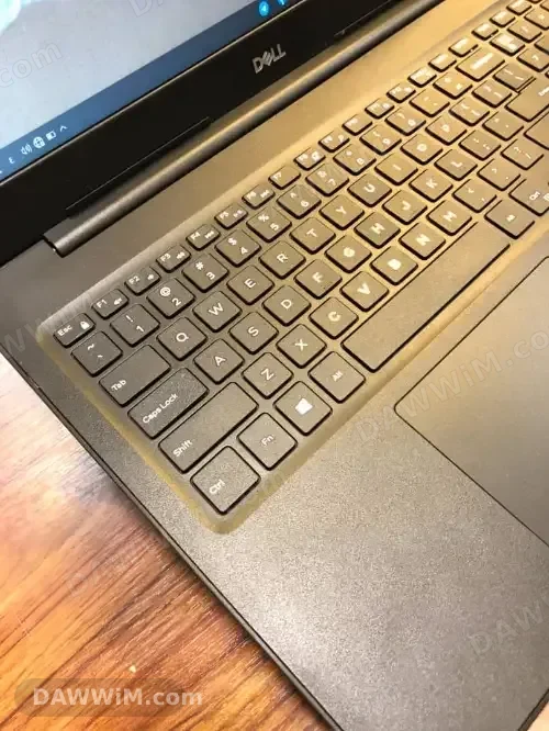 لابتوب Dell Latitude 3580 بحالة ممتازة