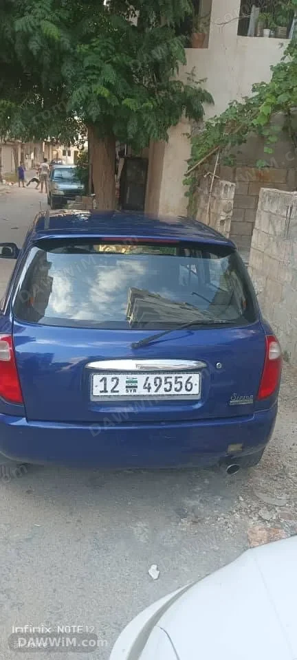 ديهاتسو سيريوم موديل 2002 للبيع