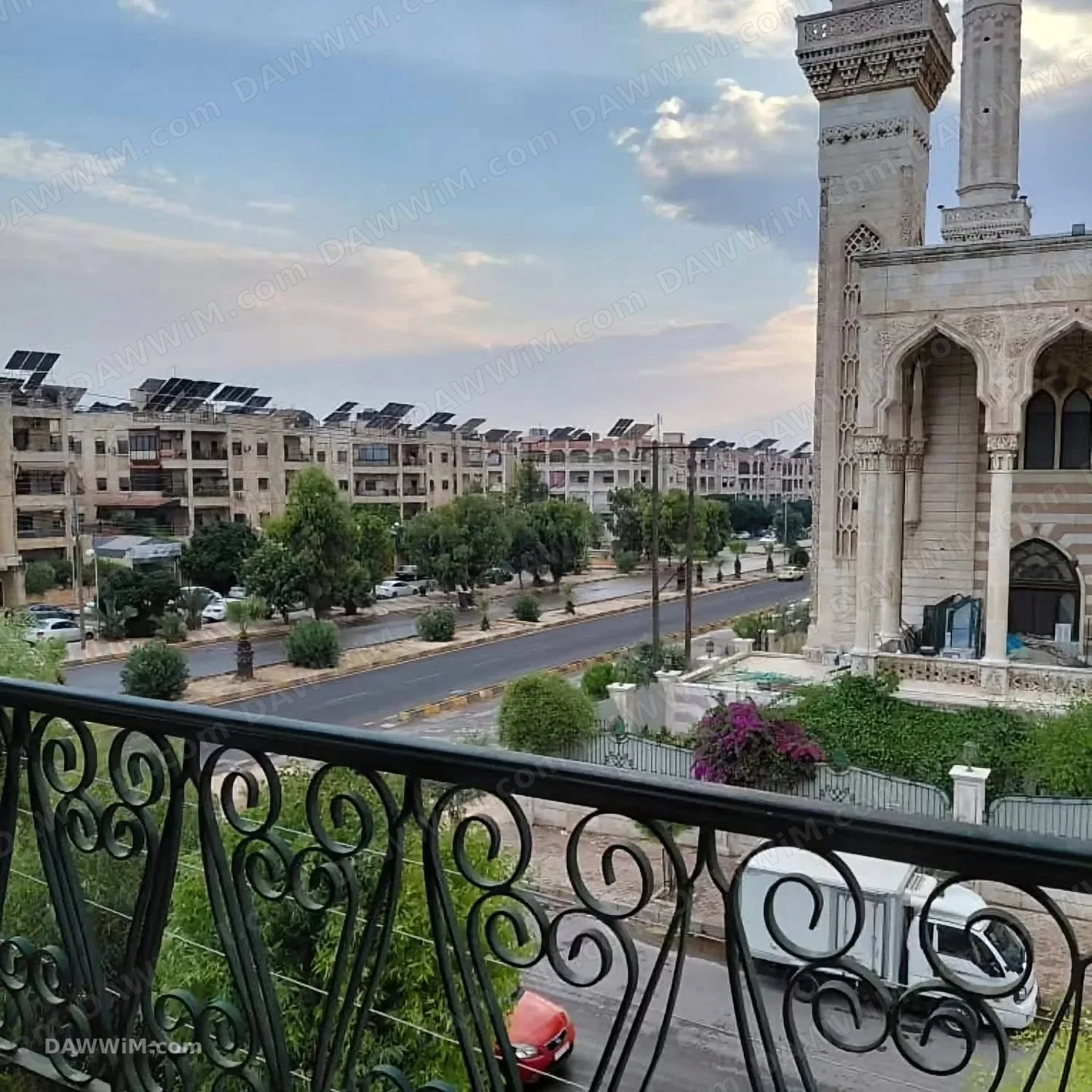 شقة سكنية للبيع بمساحة 300 متر في حلب