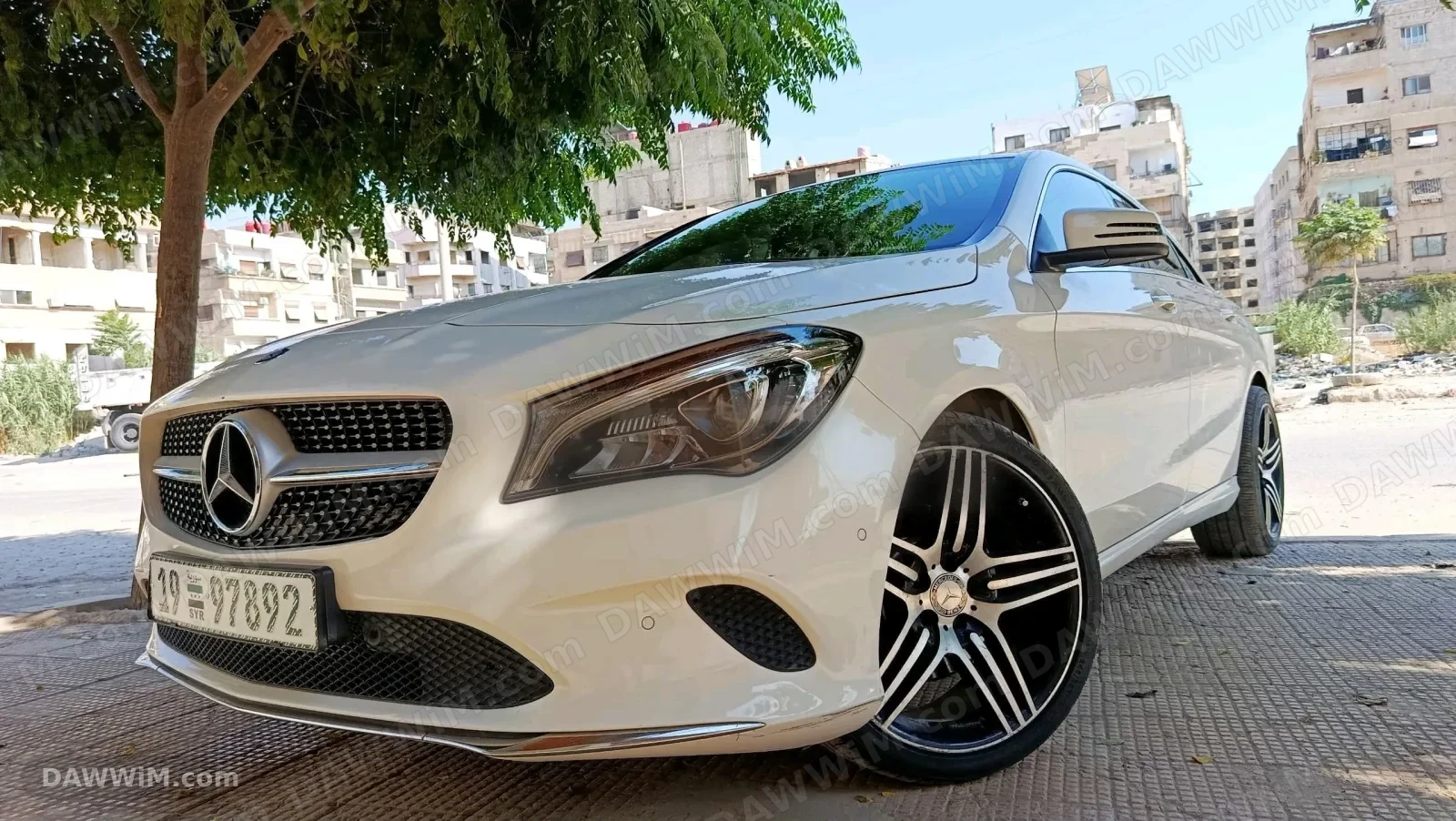 مرسيدس بينز CLA 250 موديل 2017 للبيع