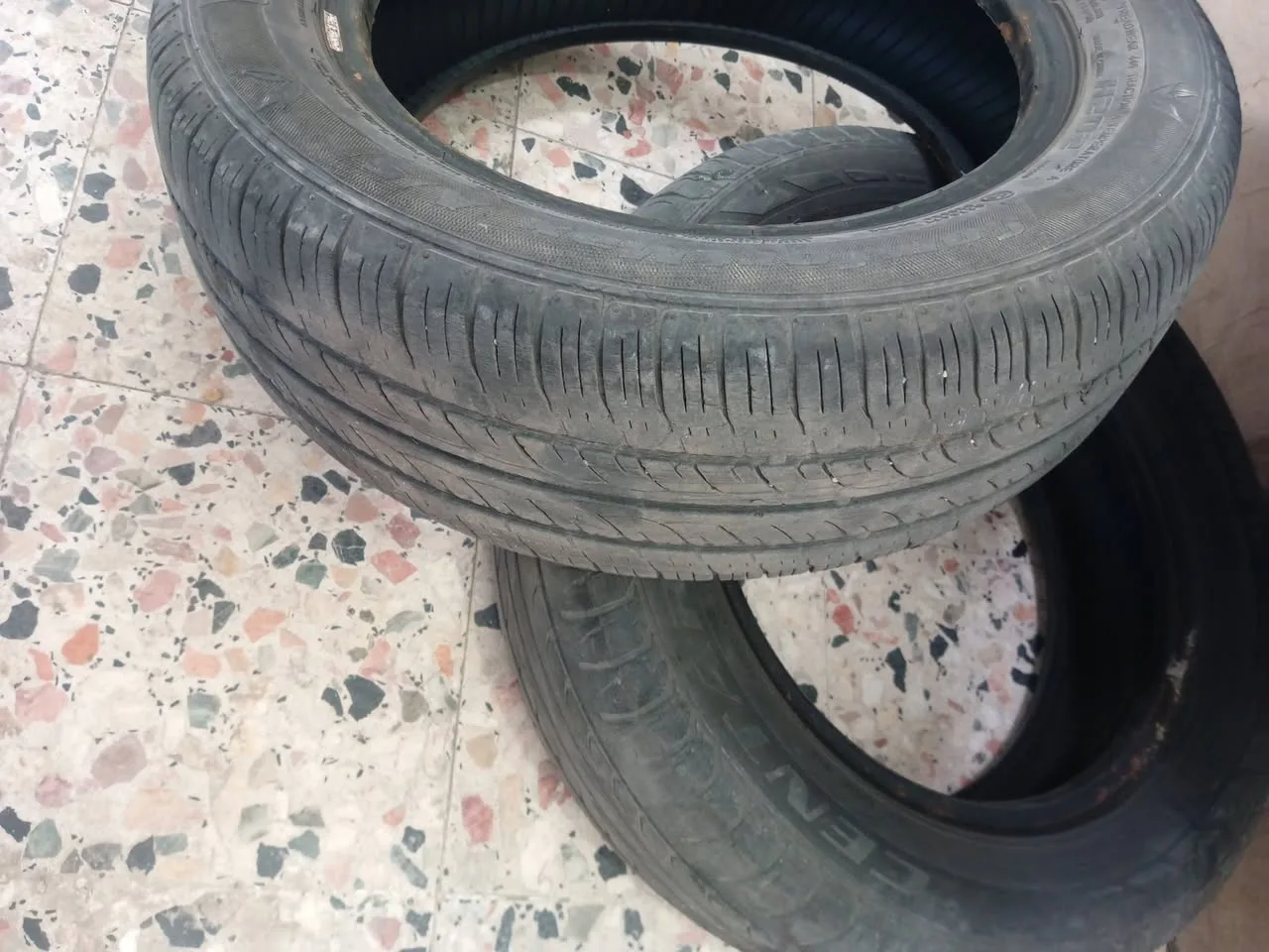جوز دواليب سابا قياس 13 165/65 للبيع
