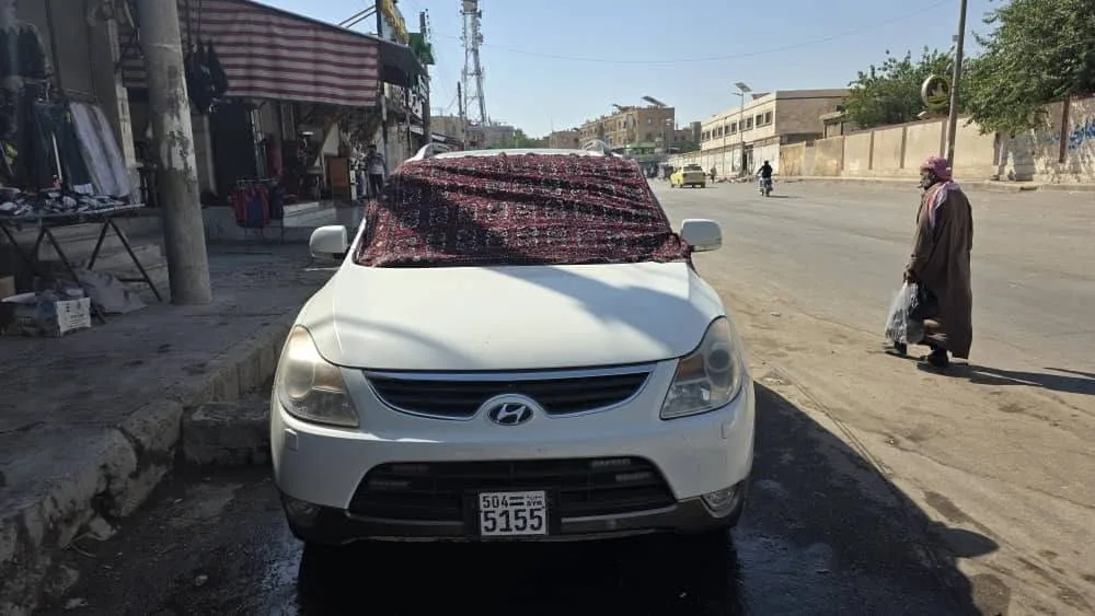 هيونداي فيراكروز 2010 للبيع بلون أبيض