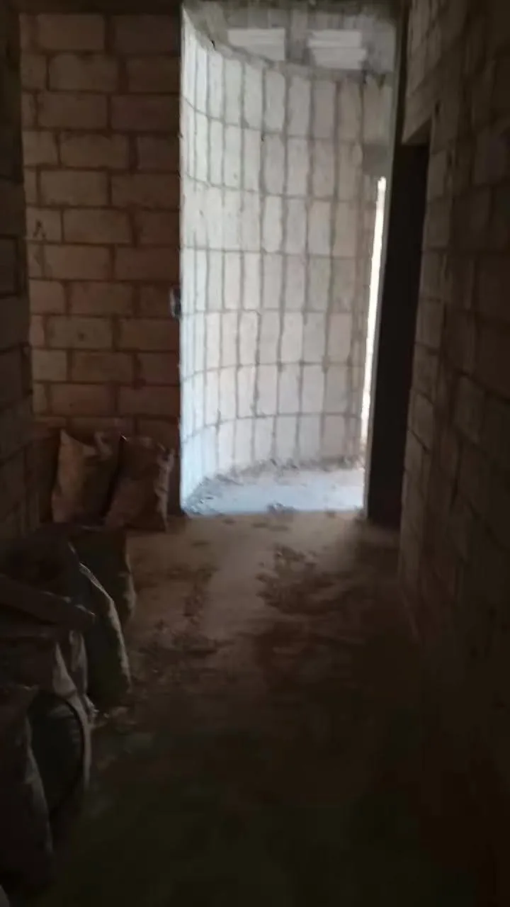 بيت للبيع في الجميزة طابق أول على الهيكل