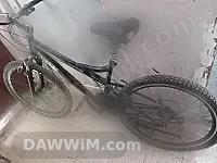 دراجة هوائية للبيع قياس 26 مع شوكة أمامية