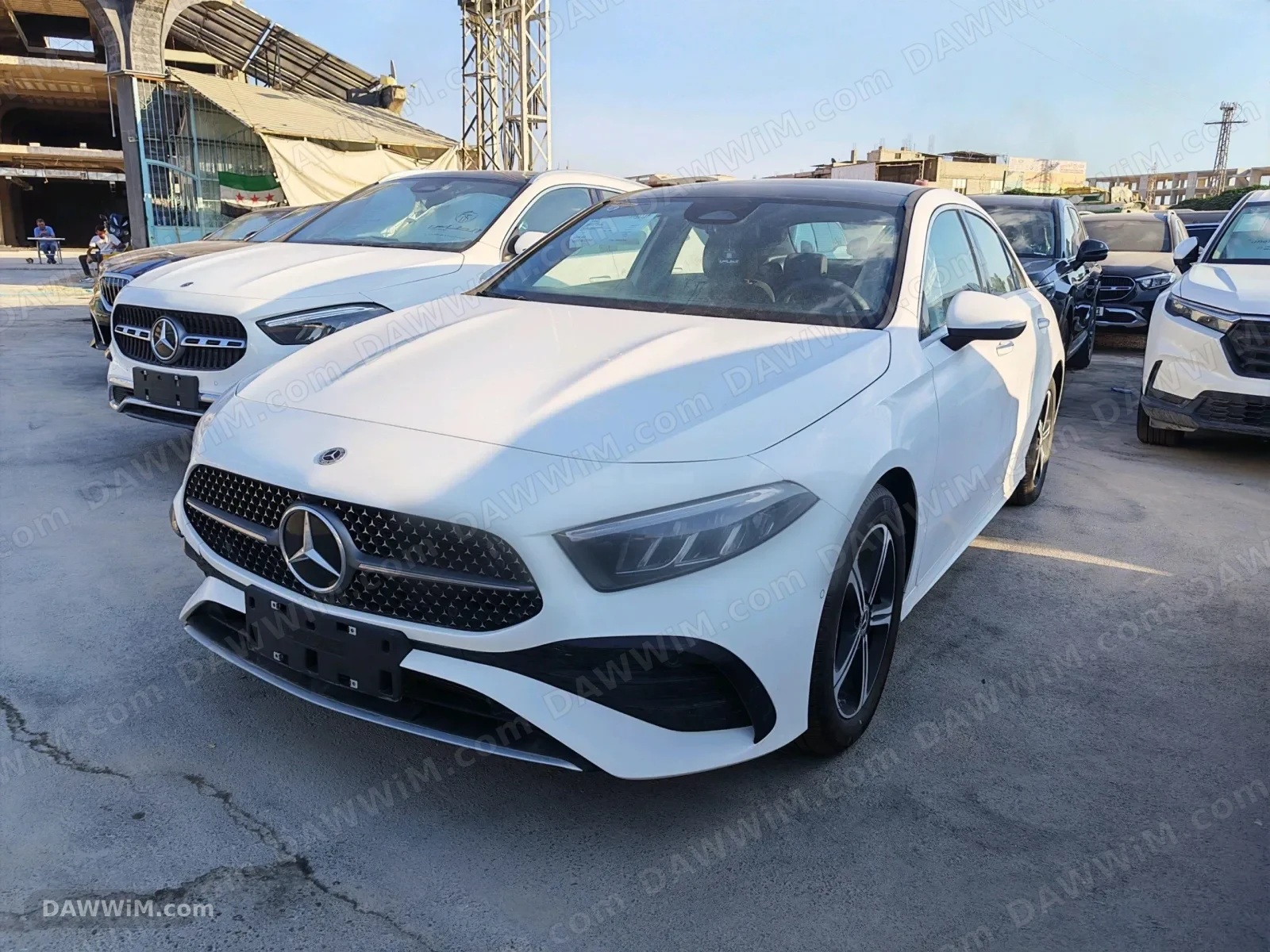 مرسيدس بينز E200 موديل 2025 جديدة