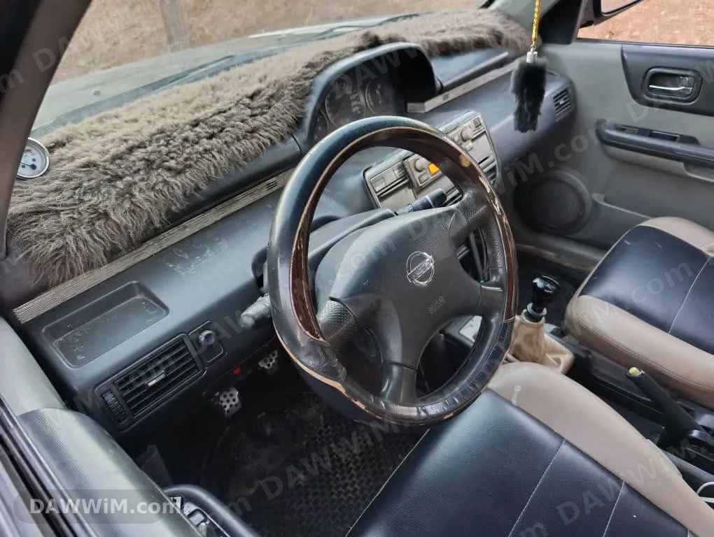 نيسان إكس تريل موديل 1997 للبيع