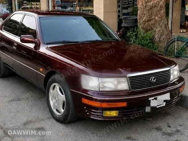 ليكزس LS 400 موديل 1992 مستعملة