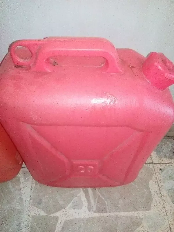 بيدونات مستعملة للبيع