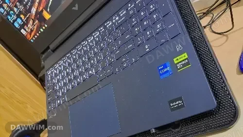 لابتوب HP بحالة شبه جديدة بمعالج i7 وكرت RTX 4050