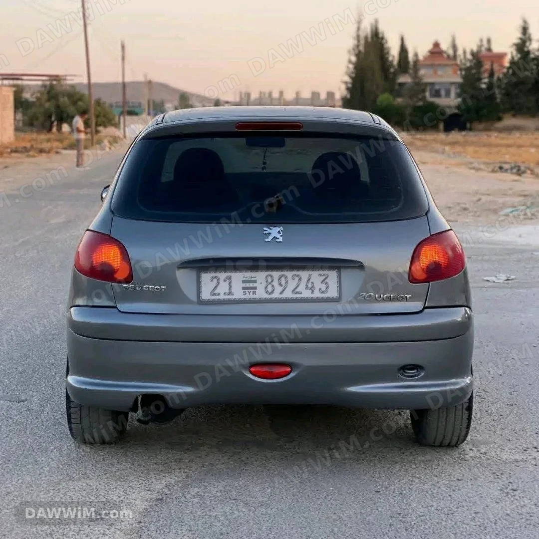 بيجو 206 مستعملة موديل 2007 للبيع
