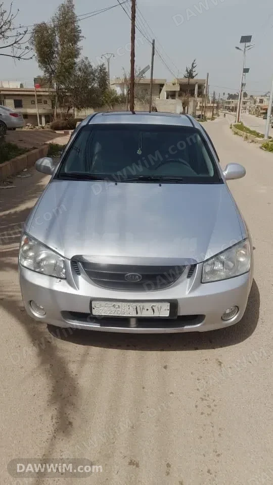 كيا سبيكترا موديل 2005