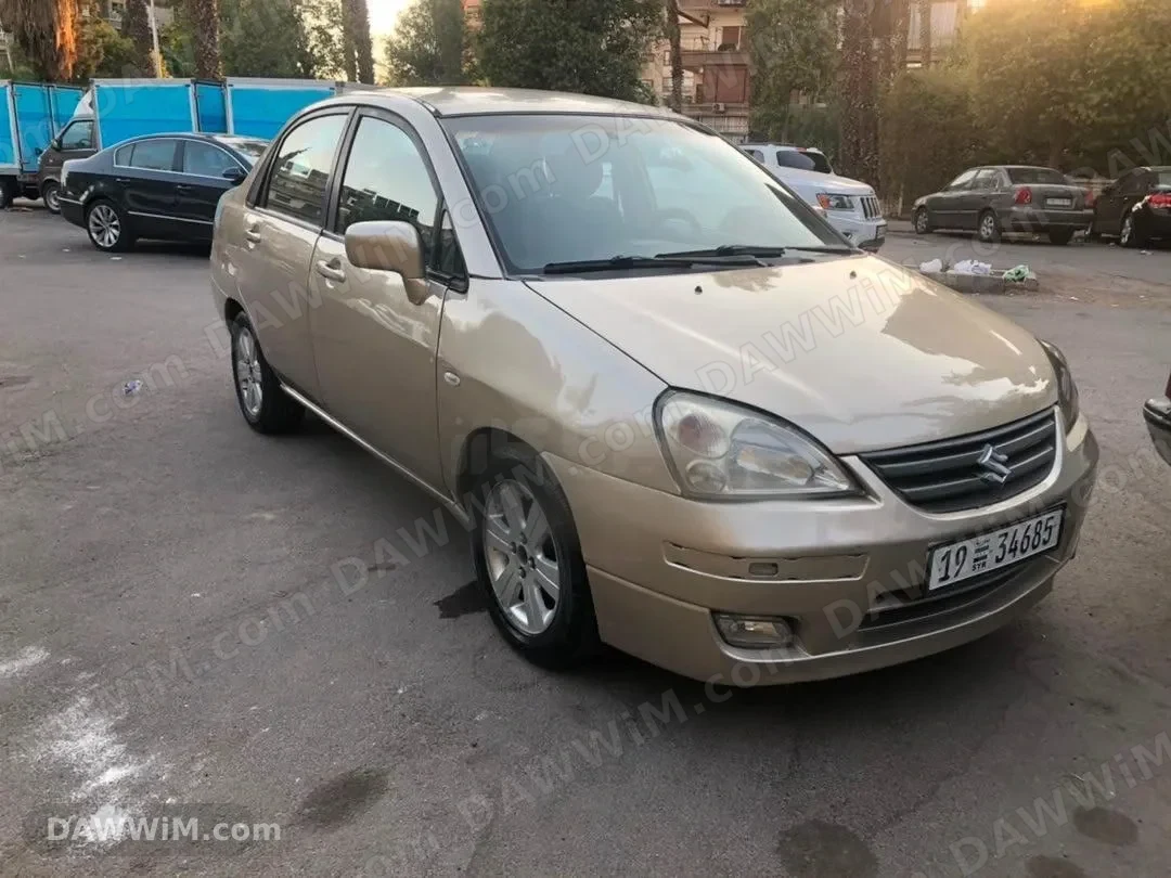 سوزوكي ليانا 2002