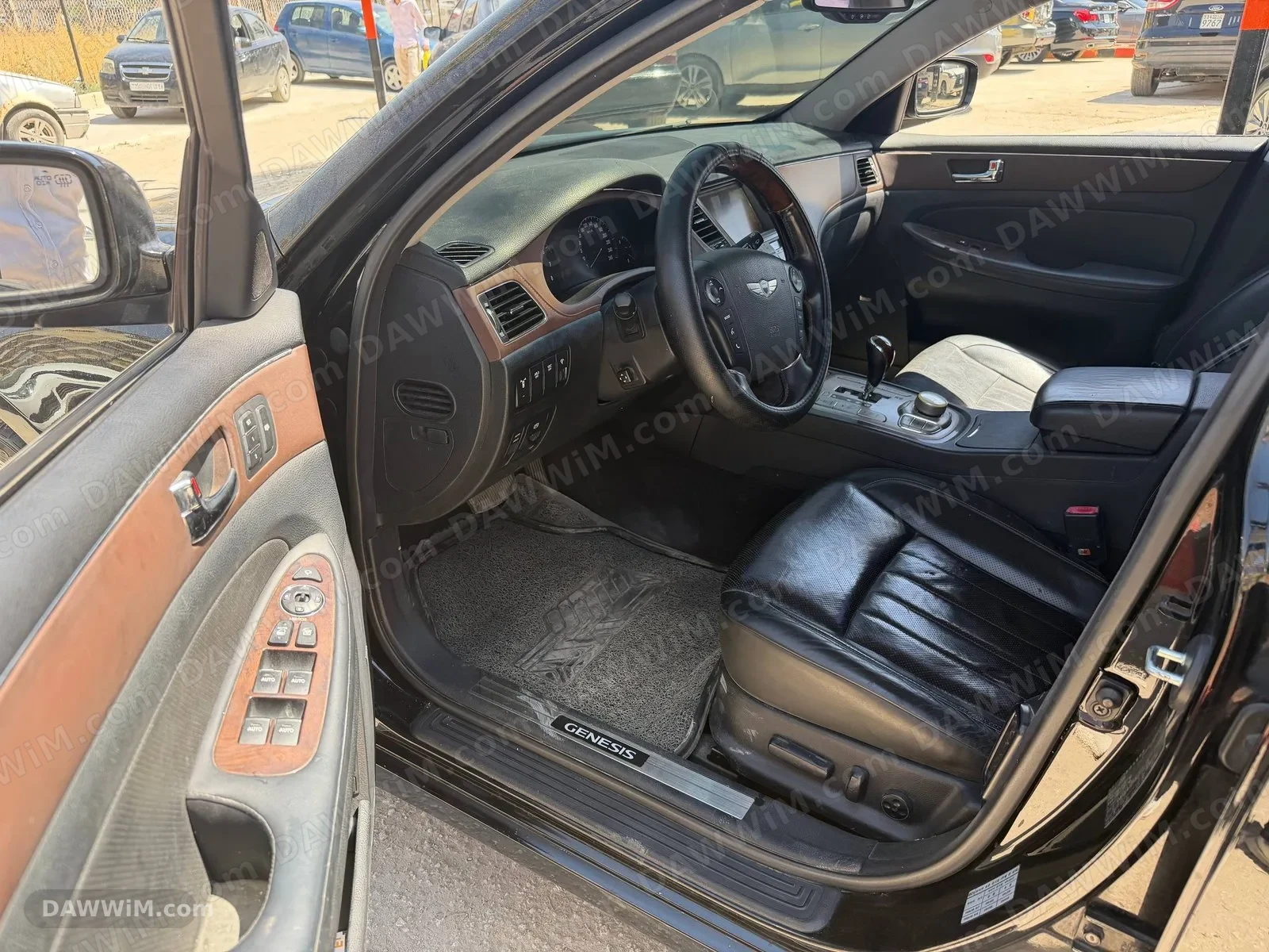Genesis BH330 2009