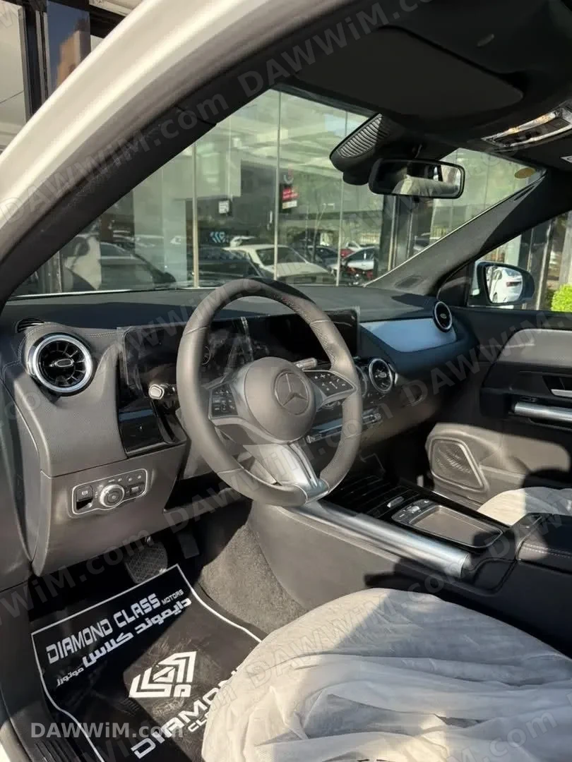 مرسيدس بينز GLA 200 موديل 2025 جديدة