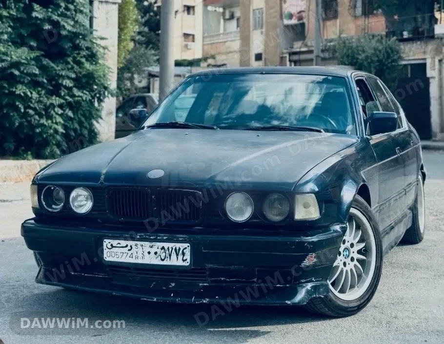بي إم دبليو 735 موديل 1991