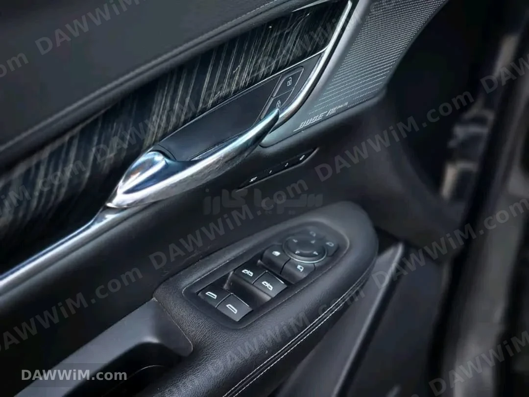 كاديلاك XT6 موديل 2021