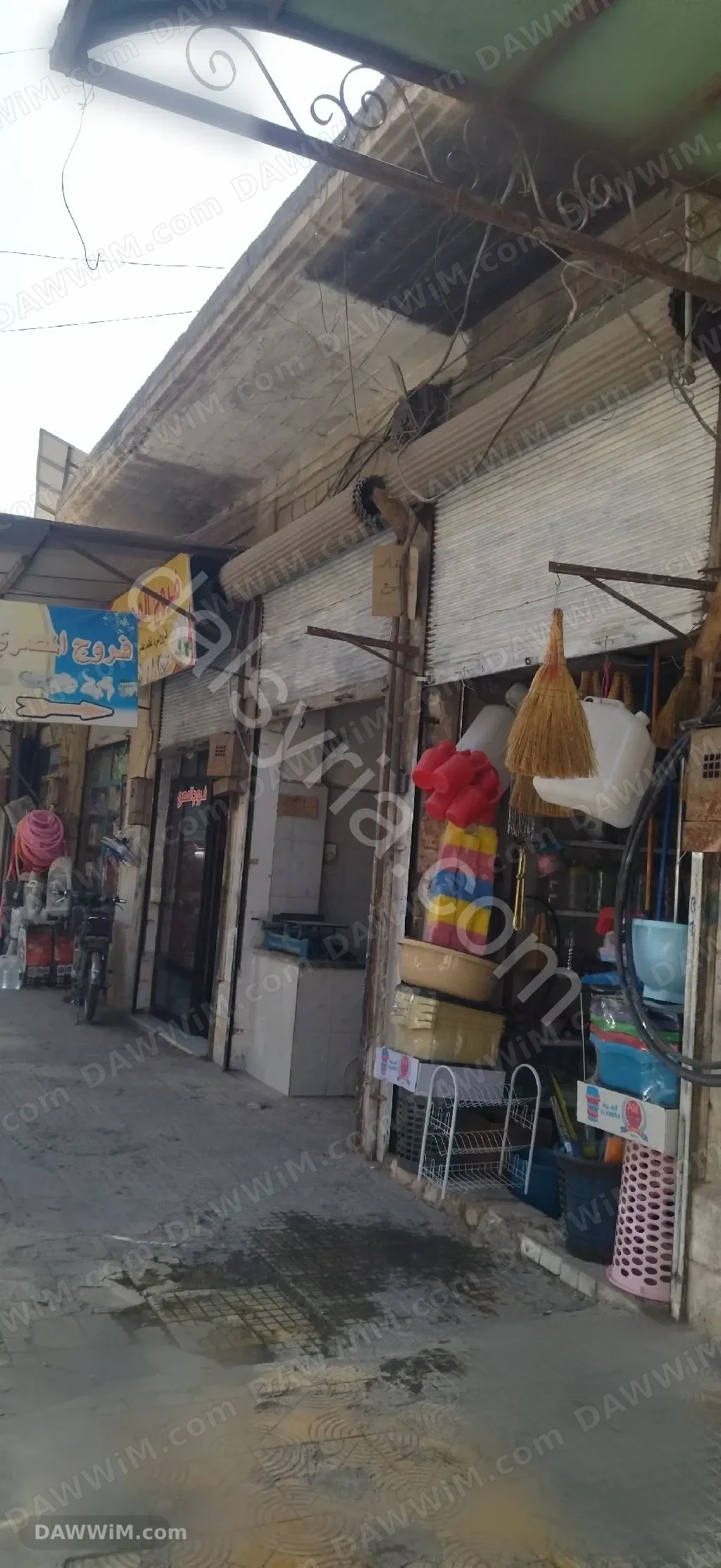 للبيع محل تجاري بمساحة 72 متر في حي الحاضر بحماة