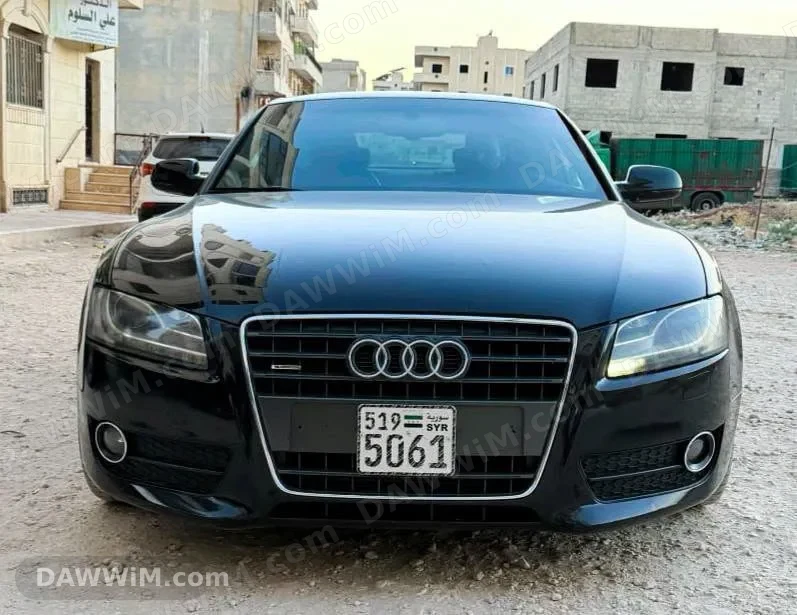 سيارة أودي A5 موديل 2011 للبيع