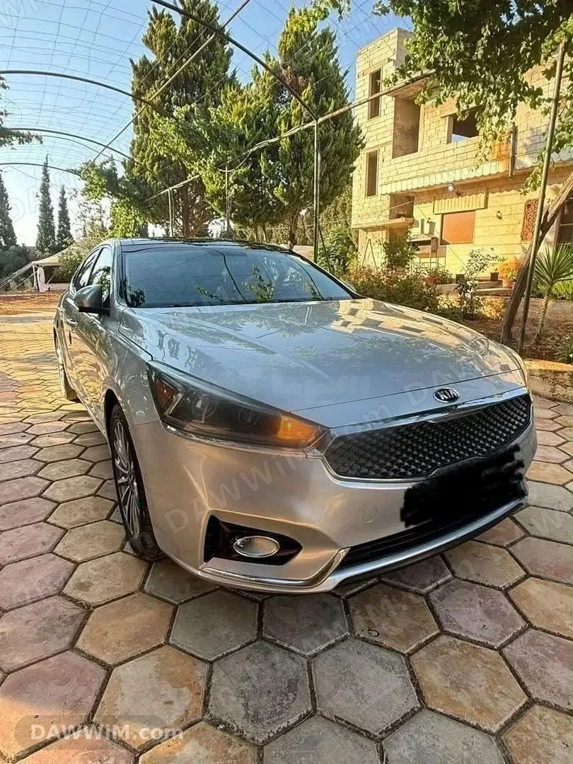 كيا K7 موديل 2017 بحالة ممتازة