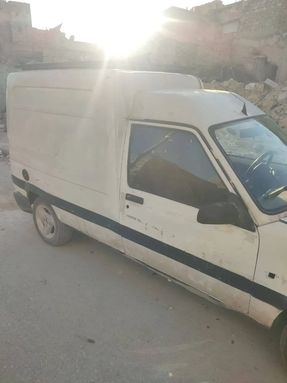 فان رينو إكسبريس 2019