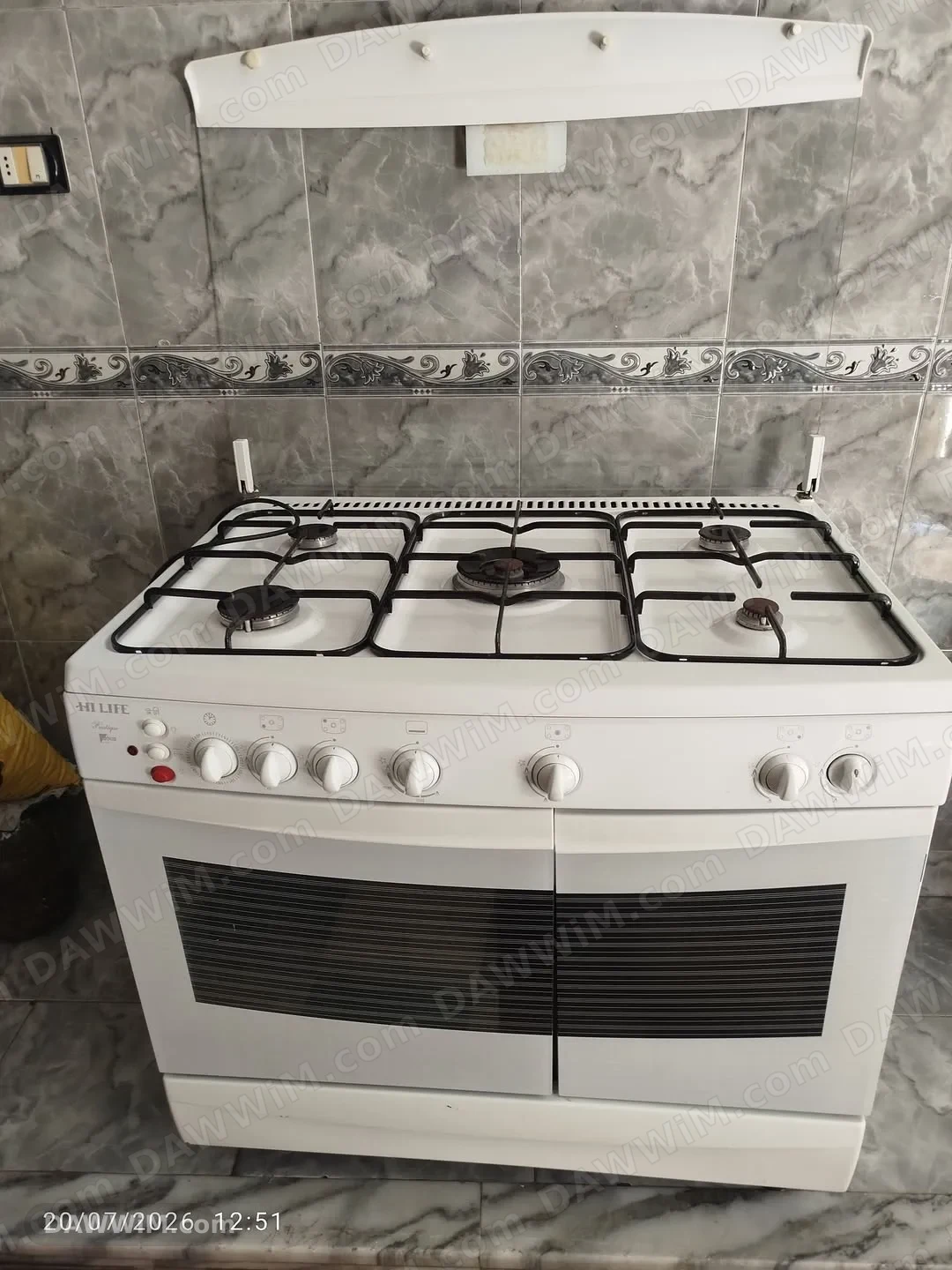فرن غاز هاي لايف خمس رؤوس بحالة ممتازة