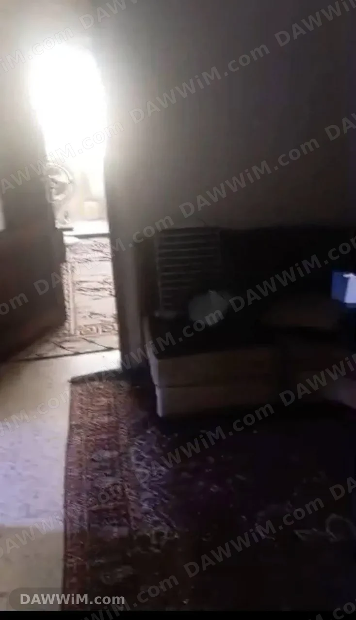 شقة مع سطح خاص للبيع في جرمانا مقابل مول جرمانا
