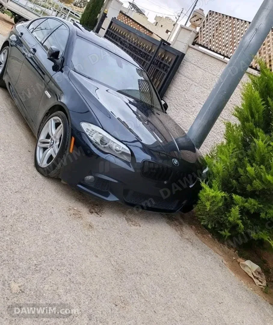 سيارة بي إم دبليو BMW 550 موديل 2012 للبيع