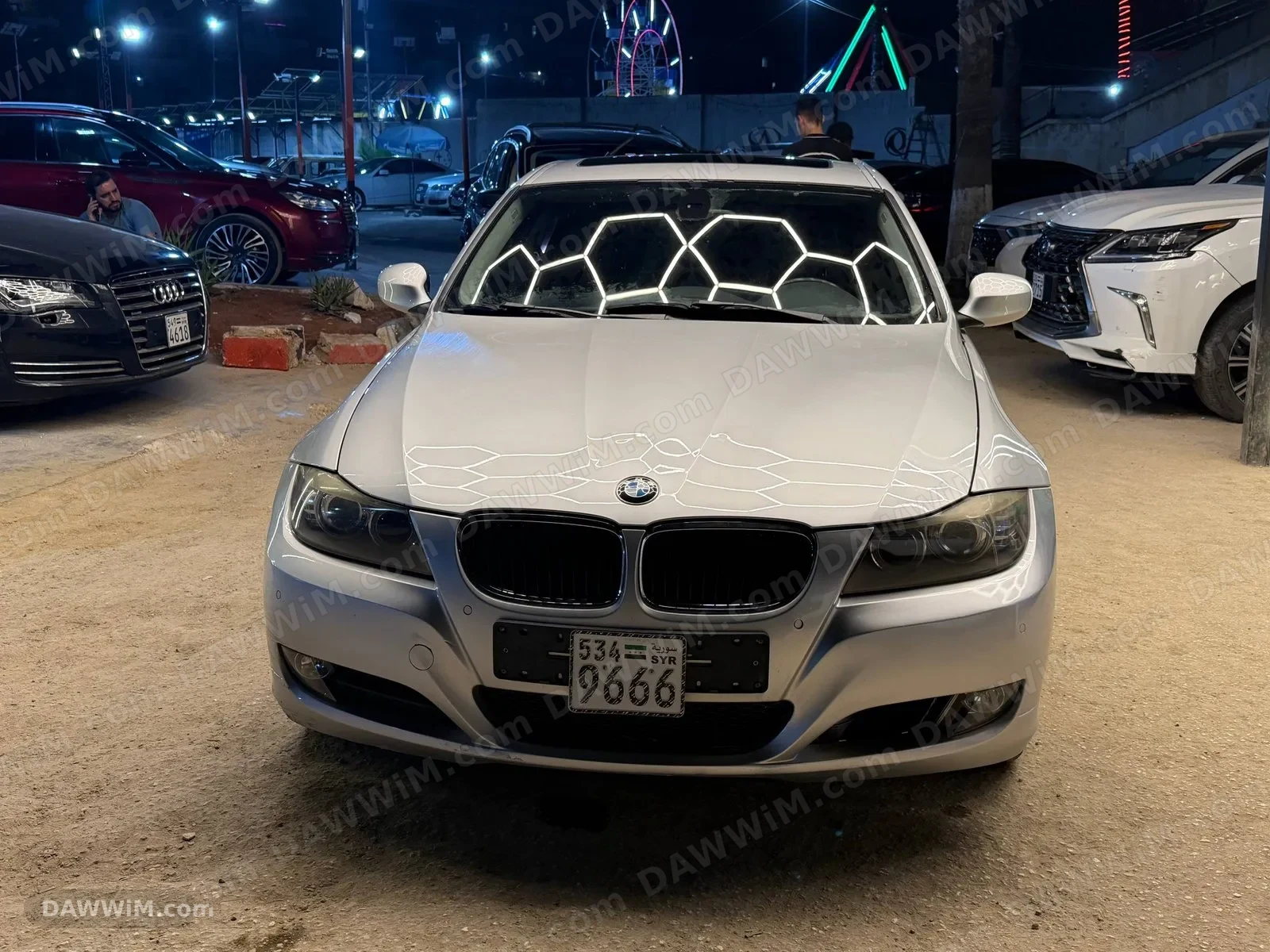 سيارة بي إم دبليو BMW 320 موديل 2011 للبيع