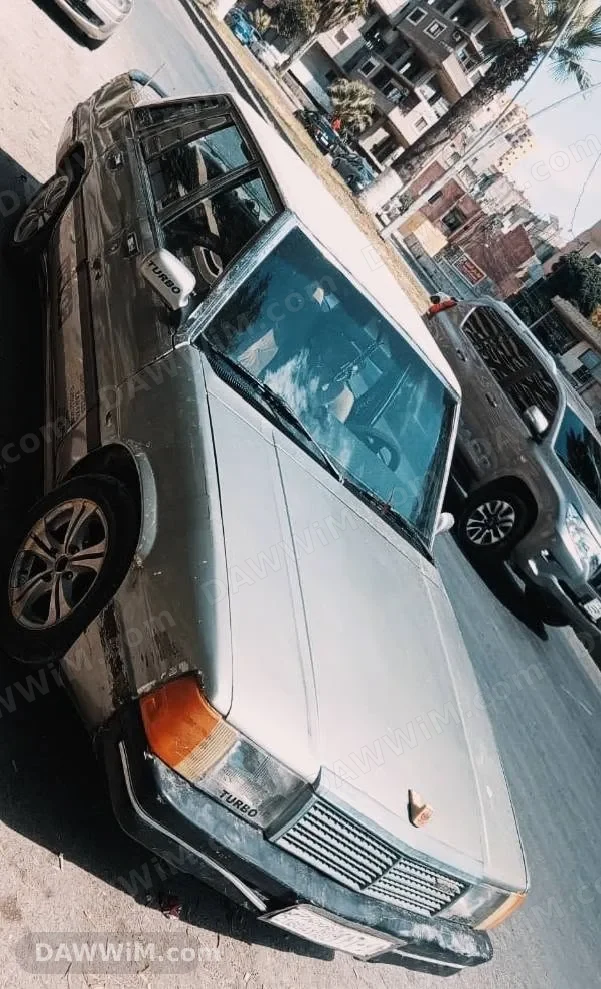 مازدا 929 موديل 1983 للبيع