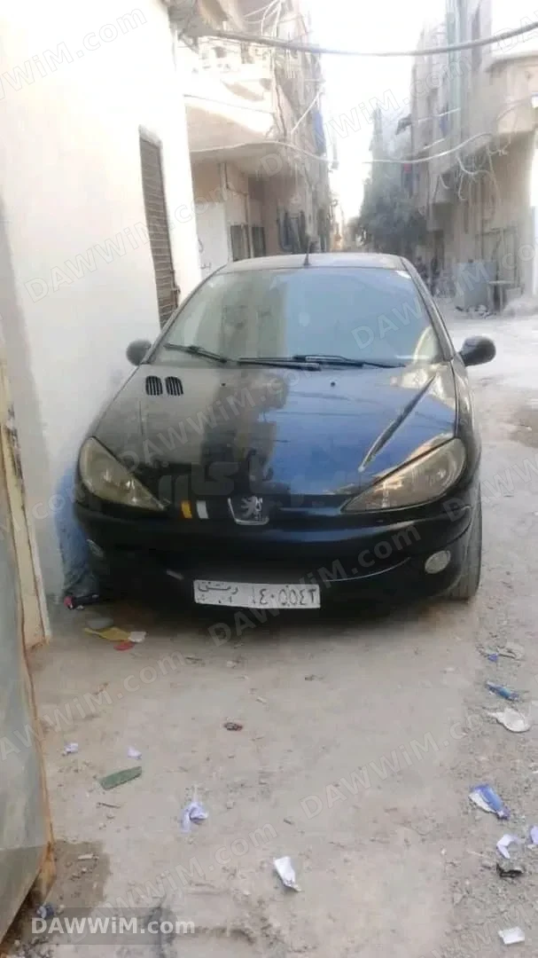 سيارة بيجو 206 موديل 2006