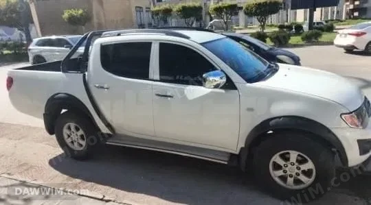 ميتسوبيشي L200 موديل 2008 للبيع