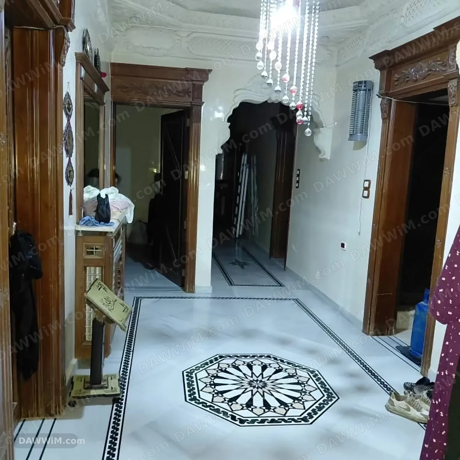 شقة سكنية للبيع بمساحة 300 متر في حلب