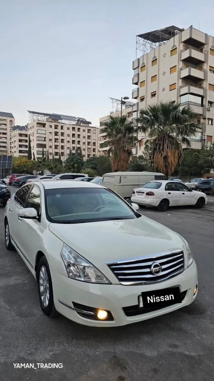 نيسان تيانا موديل 2009 بحالة جيدة ومواصفات مميزة