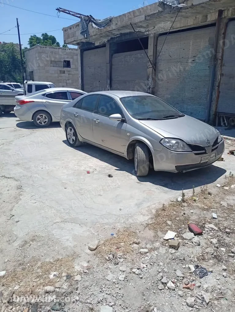 نيسان أوربية موديل 2004 للبيع