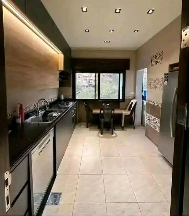 شقة سكنية للبيع في دمشق - شرقي ركن الدين