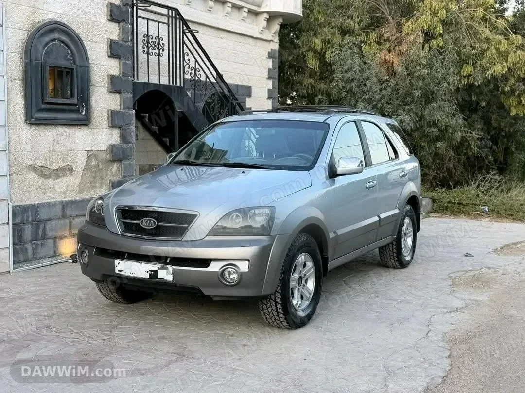 كيا سورينتو 2005