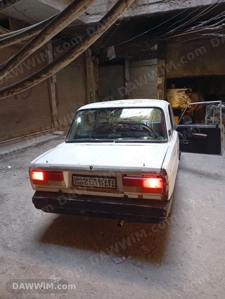 لادا موديل 1985