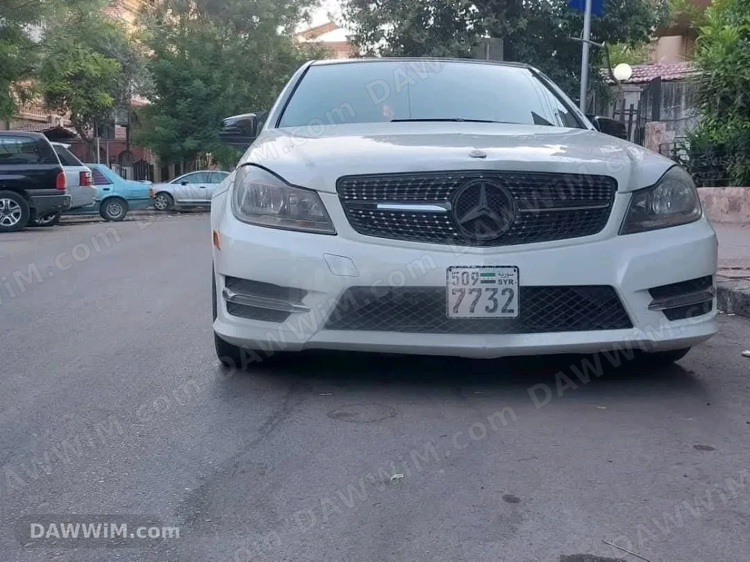 مرسيدس بينز C 300 موديل 2013
