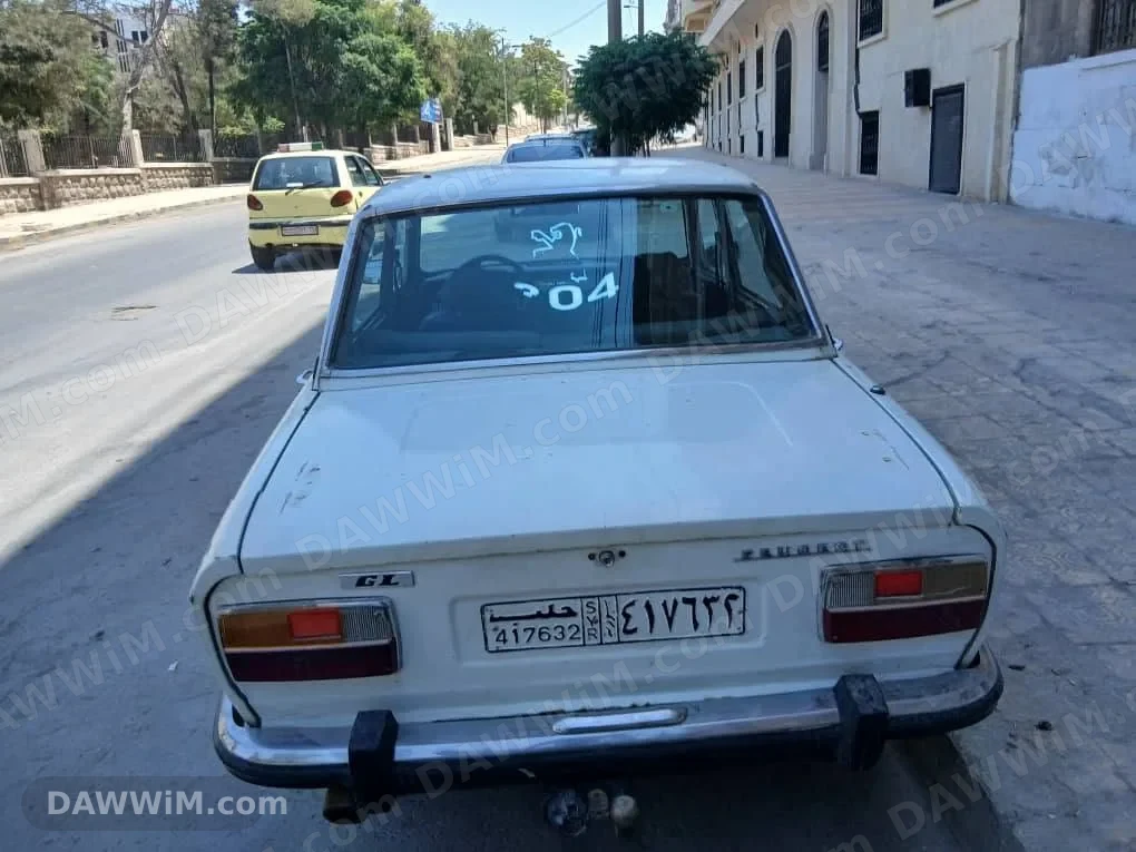 سيارة بيجو 304 للبيع