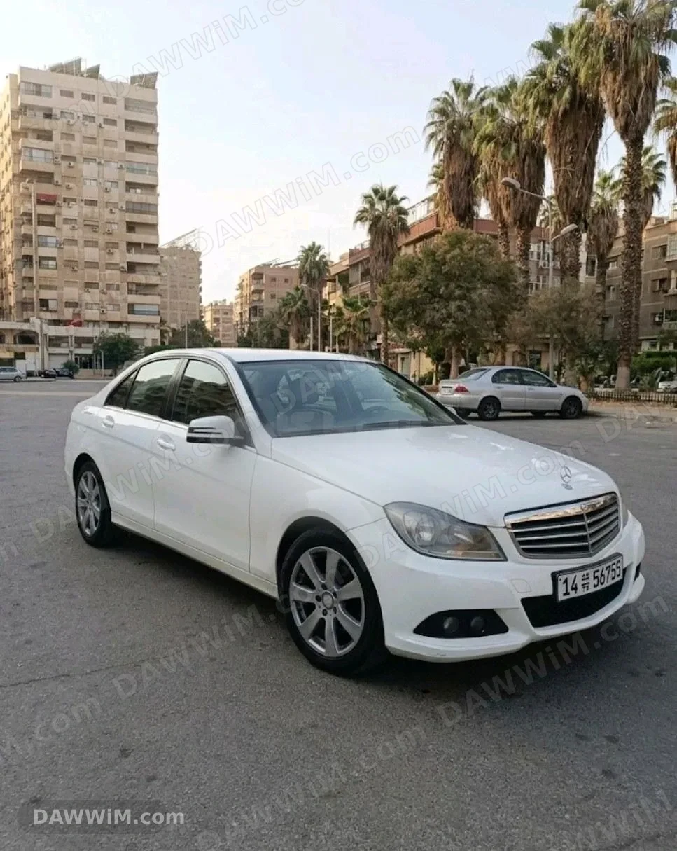 مرسيدس بينز C 180 موديل 2013