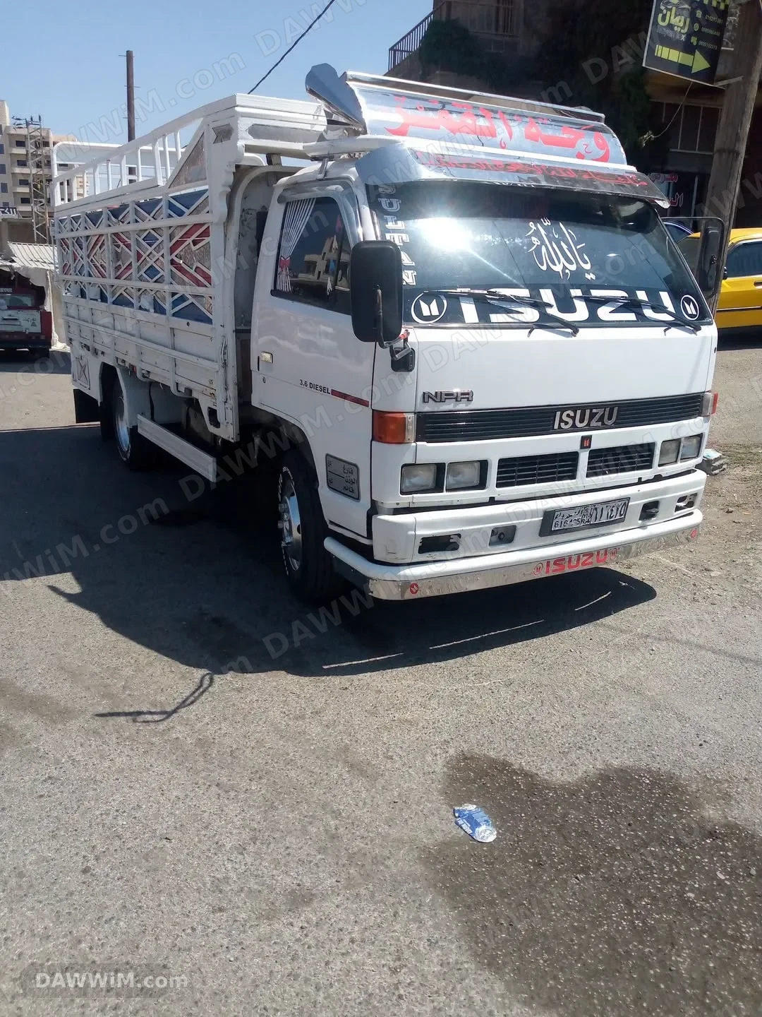 شاحنة اسوزو NPR للبيع