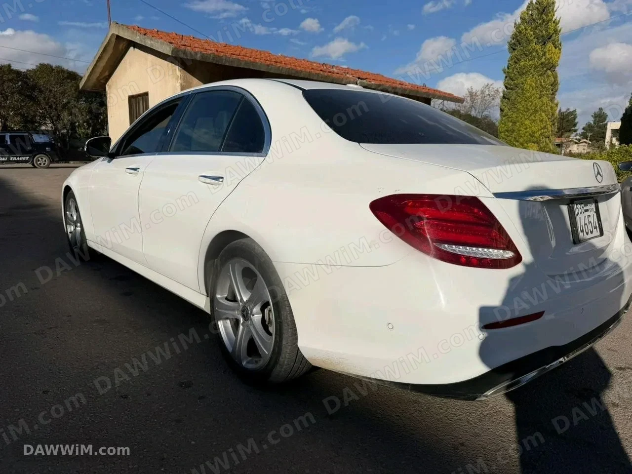 مرسيدس بينز E300 موديل 2019 مستعملة للبيع