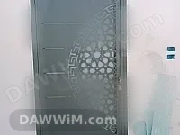 تصنيع بوابات حديد وشبابيك وتركيب ألواح طاقة شمسية