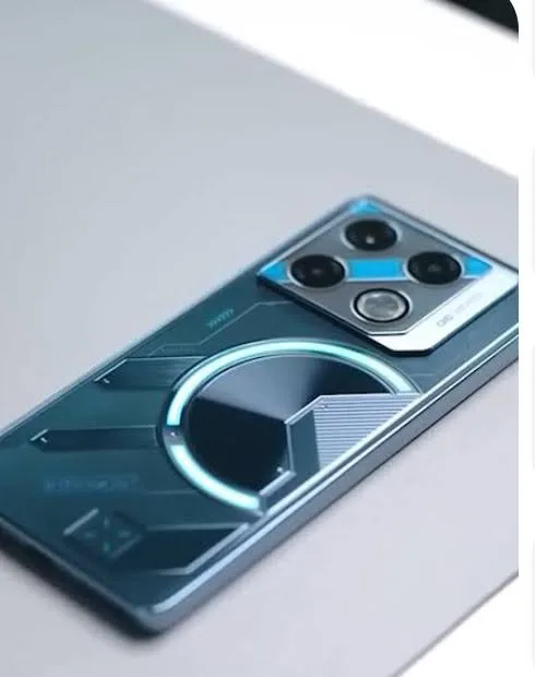 موبايل Infinix GT 20 Pro بحالة شبه جديدة