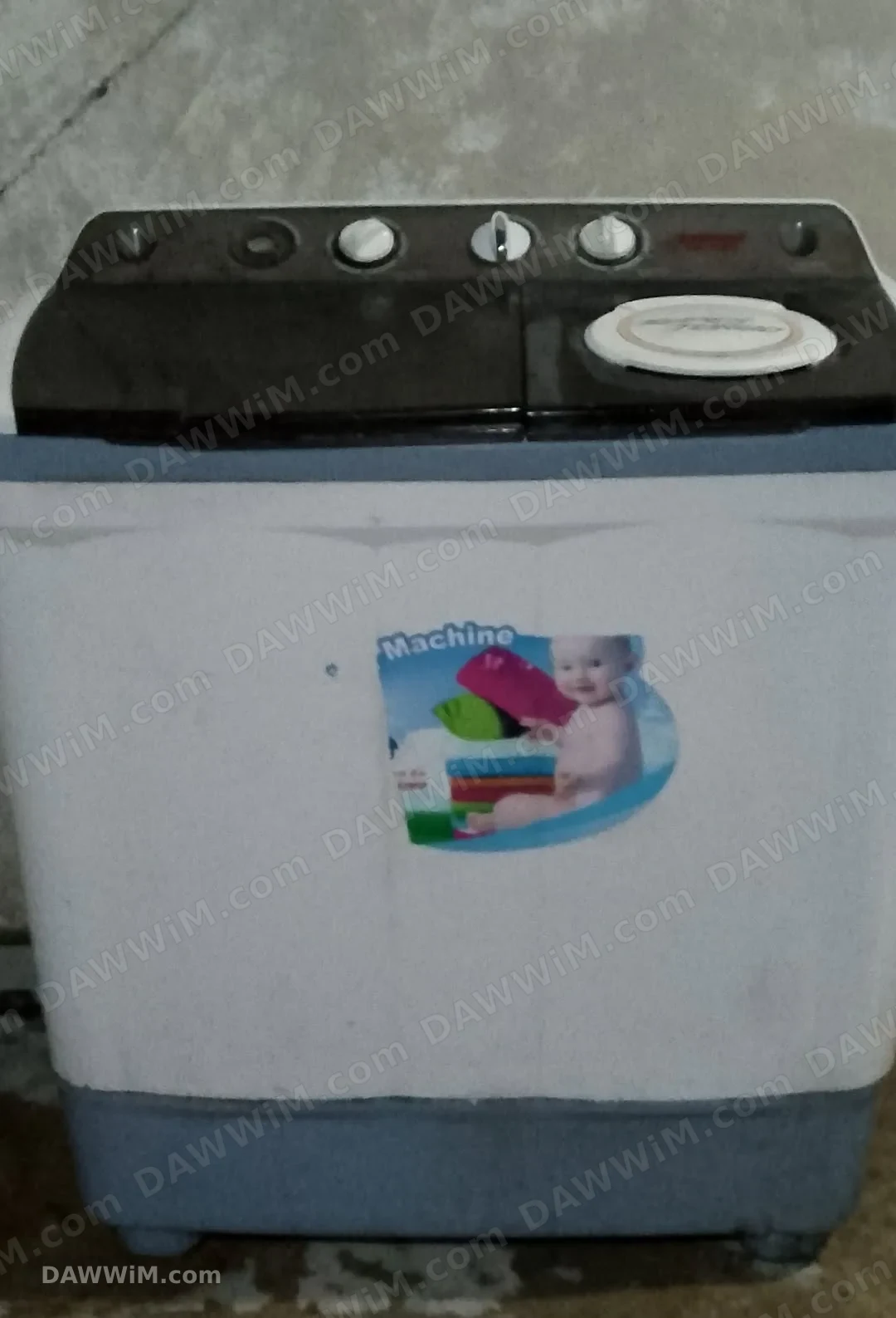 غسالة حوضين 12 كيلو بحالة جيدة
