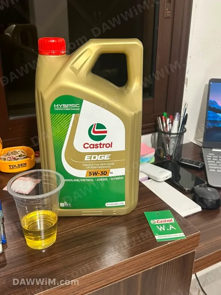زيت محركات Castrol EDGE 5W-30LL للبيع بالجملة والمفرق