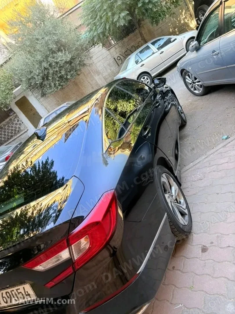 هوندا أكورد 2019 بحالة ممتازة