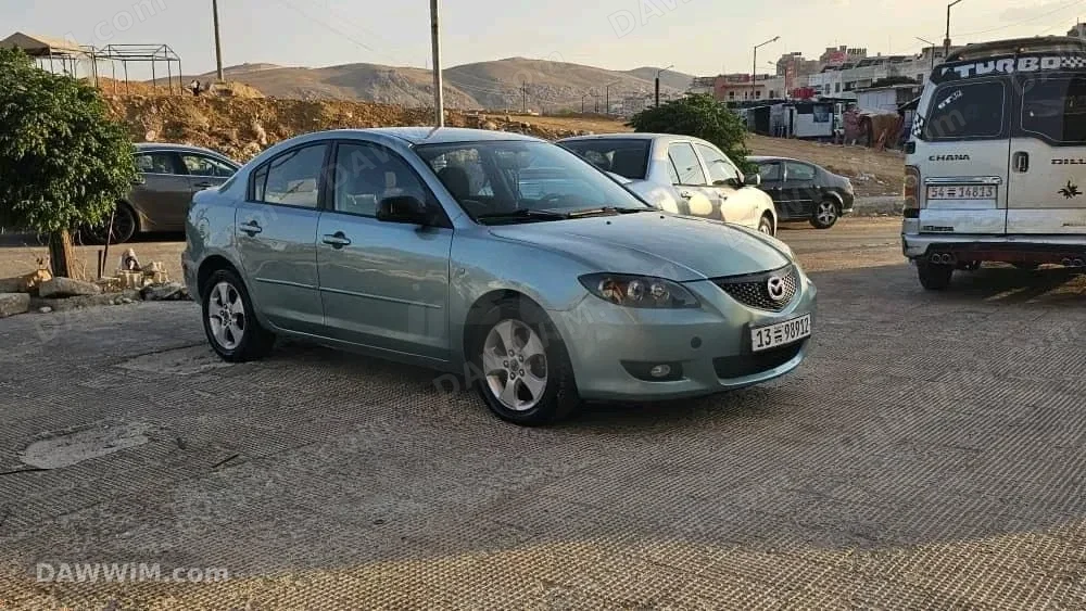 مازدا 3 موديل 2005 للبيع