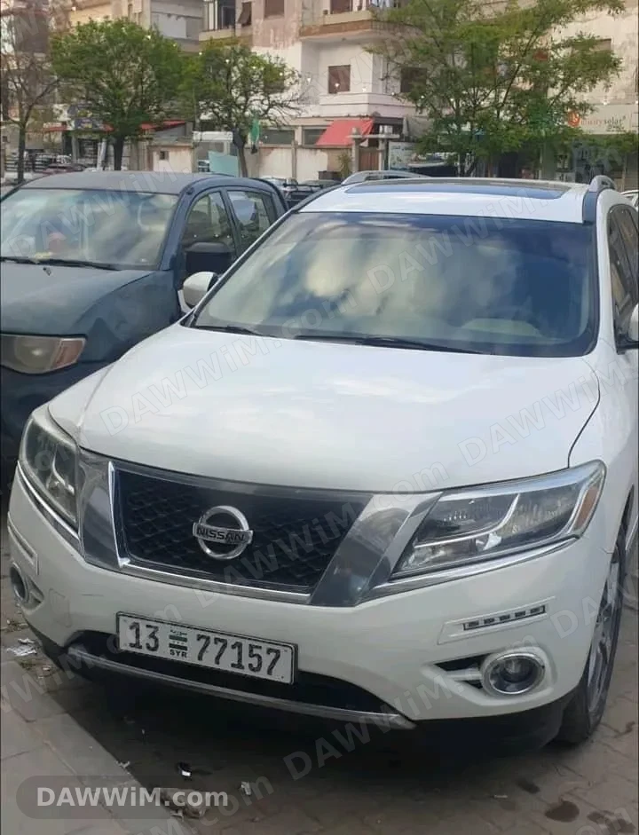 نيسان باثفايندر 2013